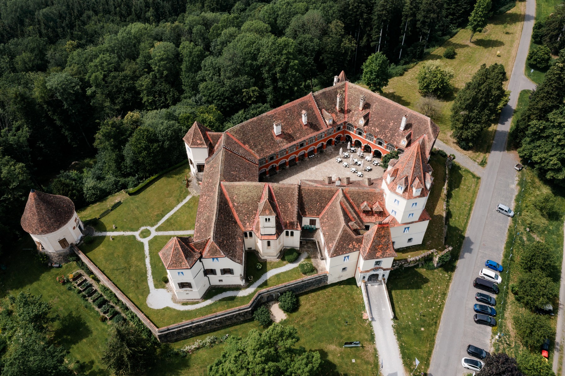 Schloss Kornberg – Renaissancestille & Tradition